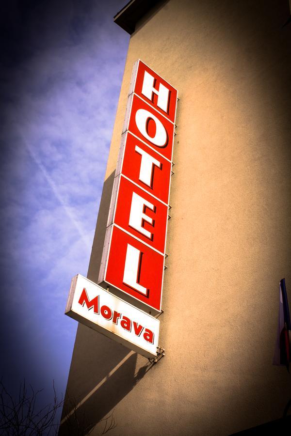 Hotel Morava Uherské Hradiště Εξωτερικό φωτογραφία